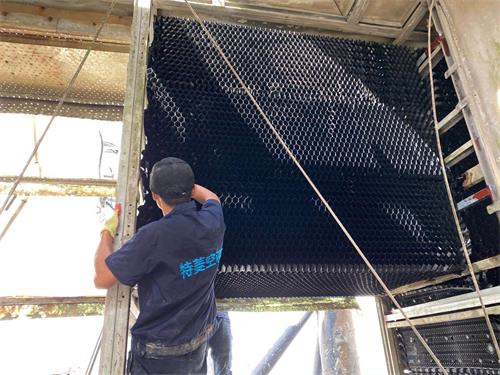 冬季運(yùn)行冷卻塔，如何解決結(jié)冰？,閉式冷卻塔運(yùn)行原理