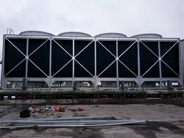 冷卻塔廠家:如何區(qū)分干式冷卻塔和濕式冷卻塔?(工業(yè)冷卻塔與普通冷卻塔的區(qū)別)