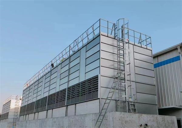 選用逆流式冷卻塔應注意哪些問題？(豐南方形逆流式玻璃鋼冷卻塔廠家)